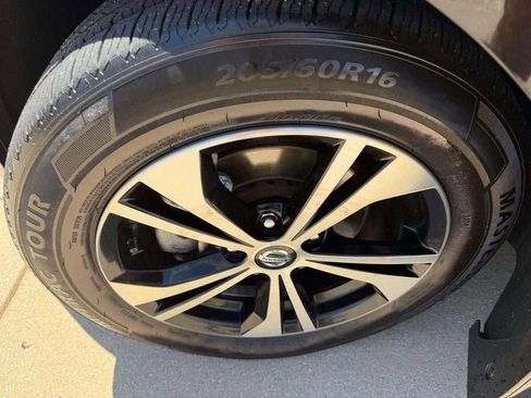 Used 2023 Nissan Sentra SV w/ All-Weather Package FWD image 22
