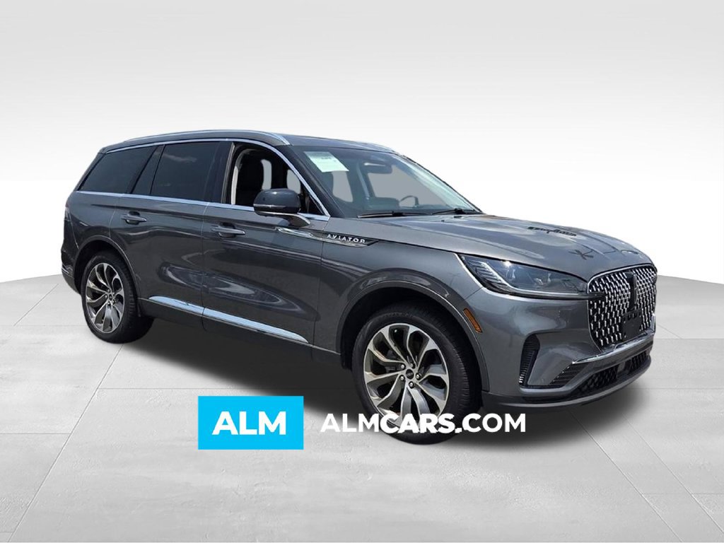 Used 2025 Lincoln Aviator Reserve AWD/4WD image 1