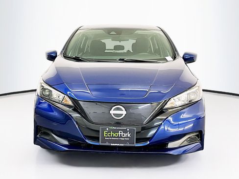 Used 2025 Nissan Leaf S FWD image 2