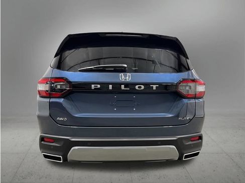 New 2026 Honda Pilot Elite image 4