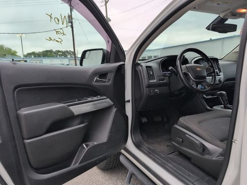 Used 2019 Chevrolet Colorado LT RWD image 10