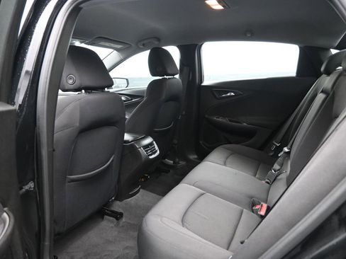 Used 2022 Chevrolet Malibu LT FWD image 28