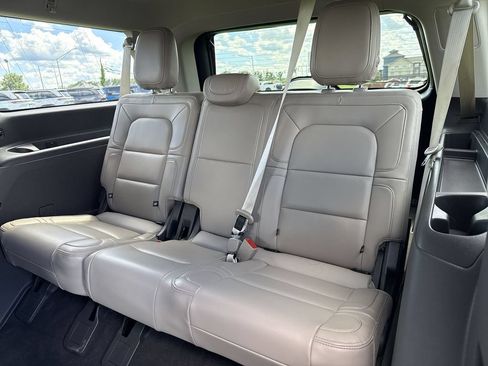 Used 2024 Lincoln Navigator L Reserve AWD/4WD image 20