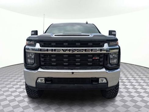 Used 2021 Chevrolet Silverado 2500 LT w/ Convenience Package image 9