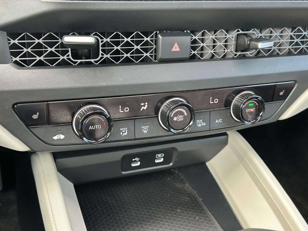 Used 2023 Honda Accord EX image 28