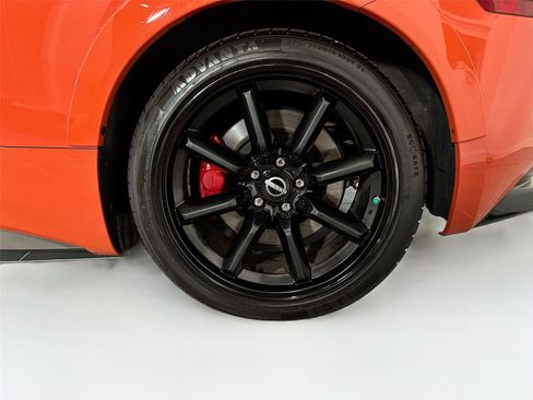 Used 2024 Nissan Z Performance w/ Heritage Edition RWD image 27