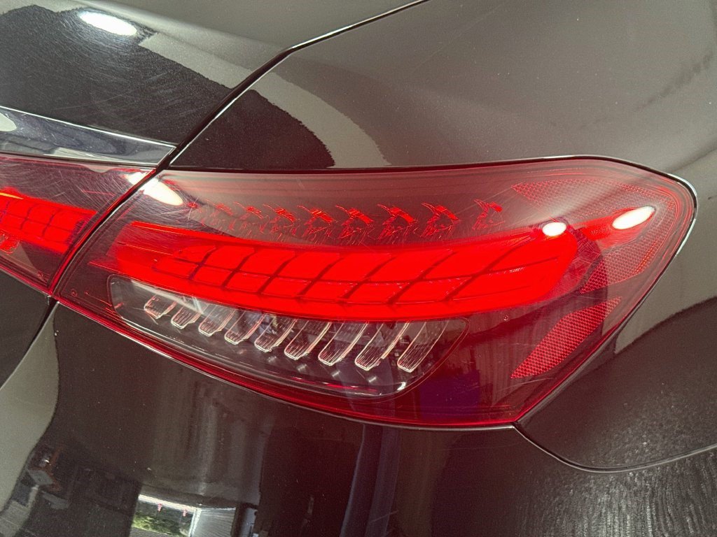 Used 2022 Mercedes-Benz E 350 Sedan w/ Driver Assistance Package image 32