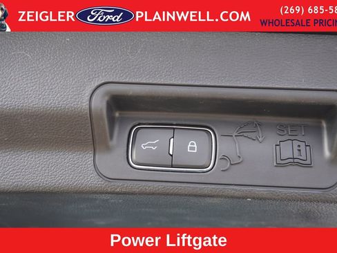 Used 2023 Ford Explorer XLT w/ Equipment Group 202A image 11