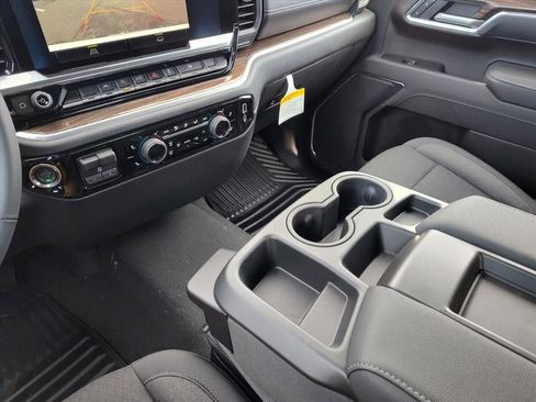 New 2026 Chevrolet Silverado 1500 LT image 14