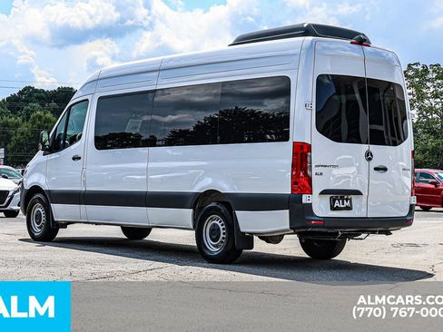 Used 2025 Mercedes-Benz Sprinter 2500 image 6