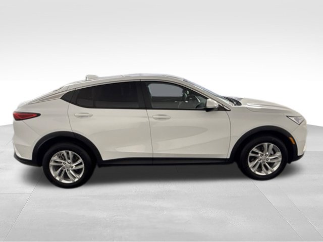 Used 2025 Buick Envista Preferred FWD image 10