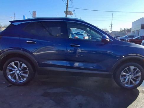 Used 2023 Buick Encore GX Essence w/ Experience Buick Package image 9