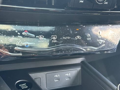 New 2026 Nissan Kicks SR AWD/4WD image 23