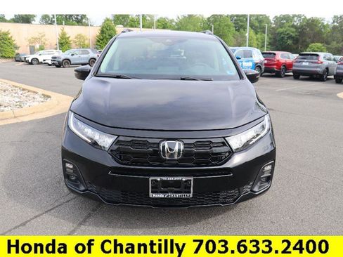 Certified 2025 Honda Odyssey Touring image 2