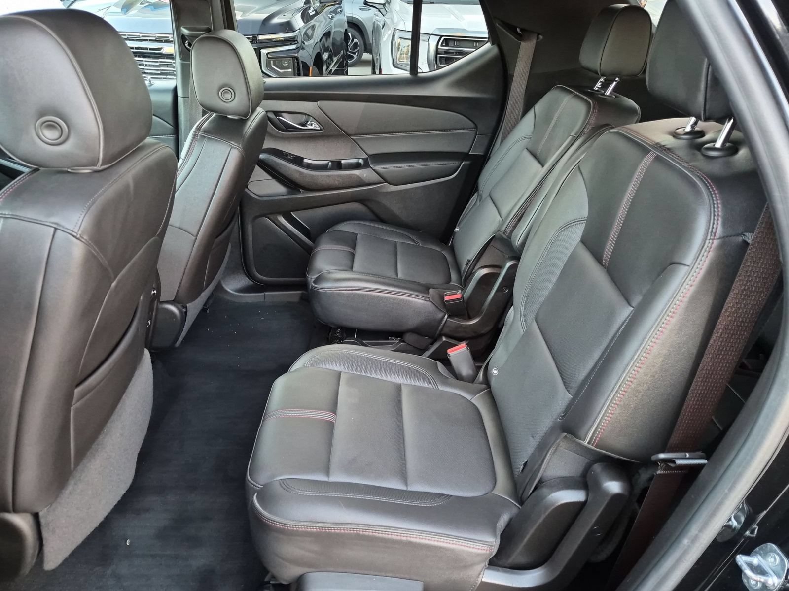 Used 2022 Chevrolet Traverse RS AWD/4WD image 24