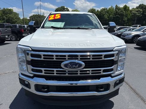 Used 2025 Ford F250 XLT AWD/4WD image 28