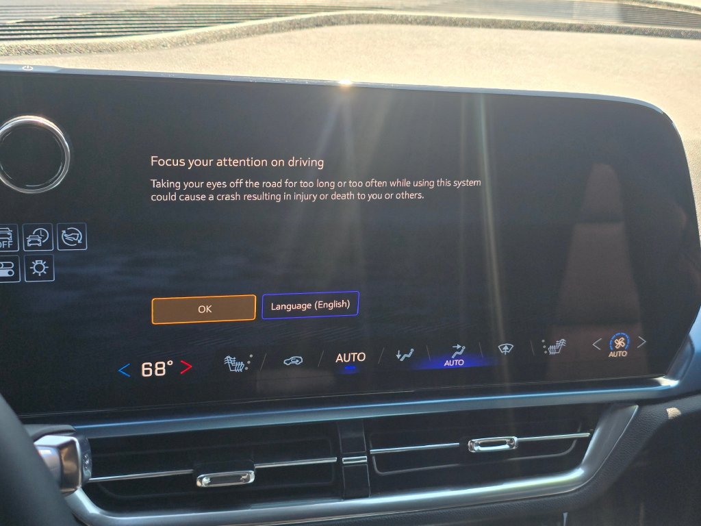 Used 2024 Chevrolet Equinox EV LT AWD/4WD image 26