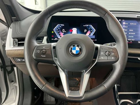 Used 2023 BMW X1 xDrive28i w/ Convenience Package AWD/4WD image 17