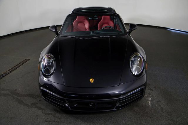 Used 2024 Porsche 911 Targa 4S AWD/4WD image 3