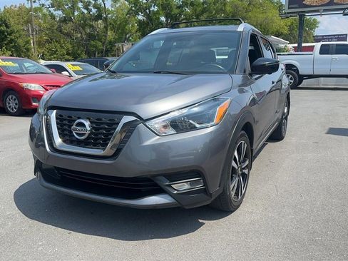 Used 2018 Nissan Kicks SR w/ Exterior Package image 17