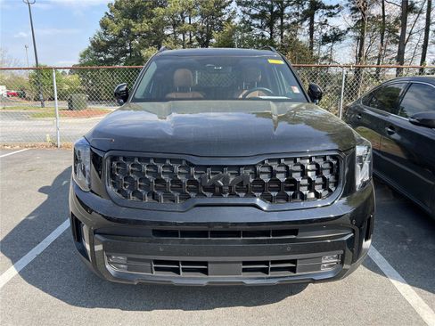 Used 2025 Kia Telluride SX X-Line image 2