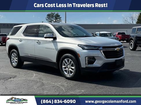 Used 2022 Chevrolet Traverse LS image 1