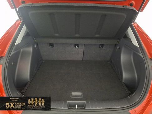 Certified 2025 Hyundai Kona SEL AWD/4WD image 35