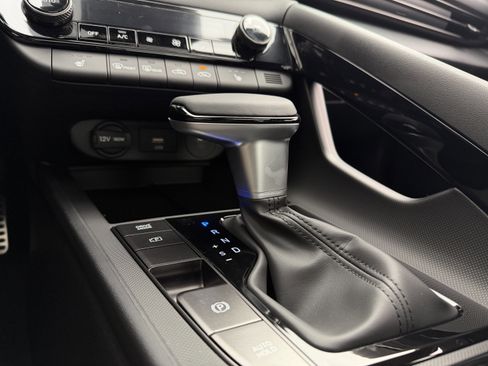 New 2026 Hyundai Elantra SEL Sport Premium image 34