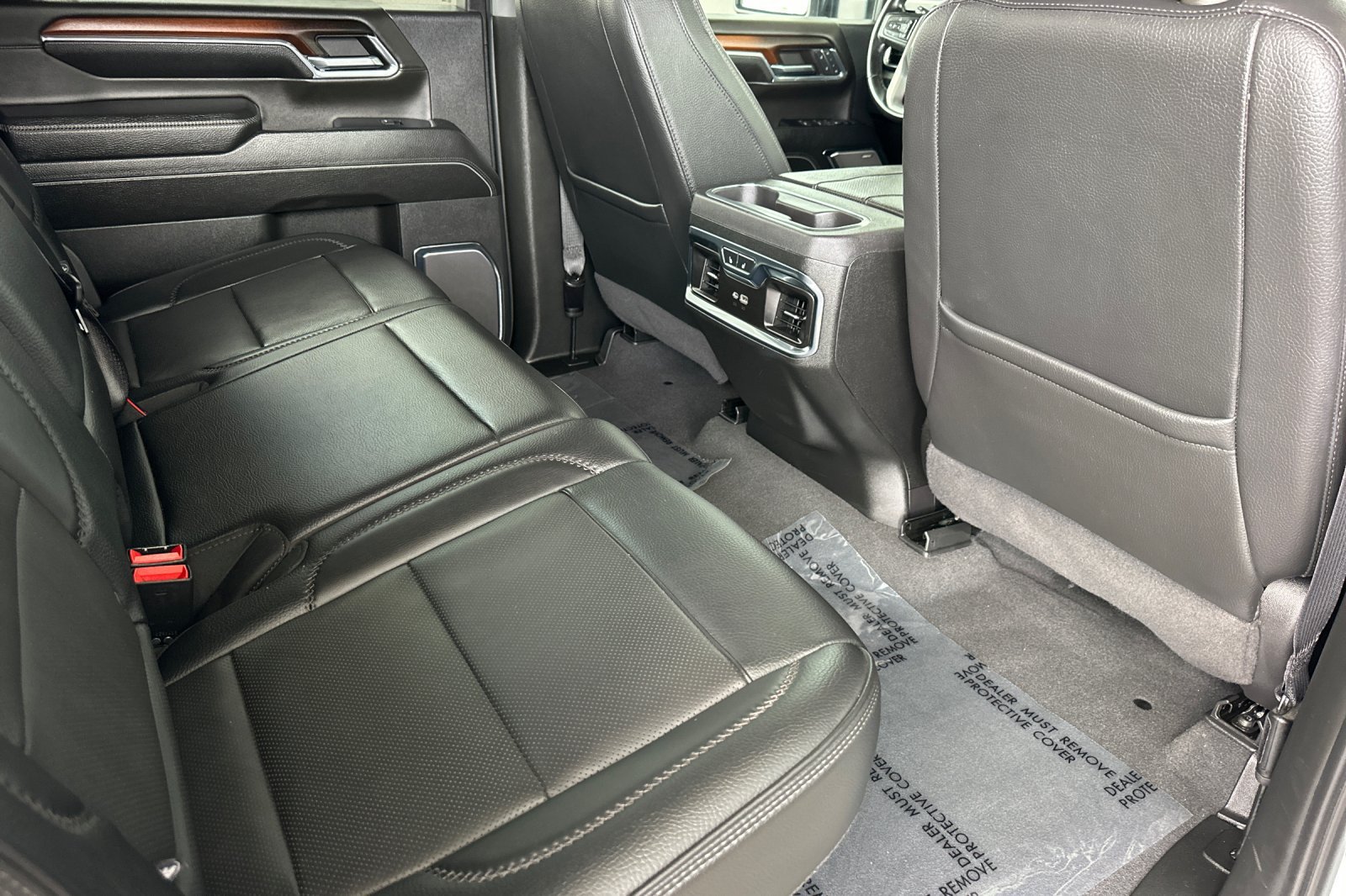 Used 2024 GMC Sierra 2500 Denali w/ Denali Reserve Package AWD/4WD image 18