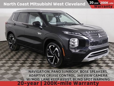 New 2025 Mitsubishi Outlander SEL image 1