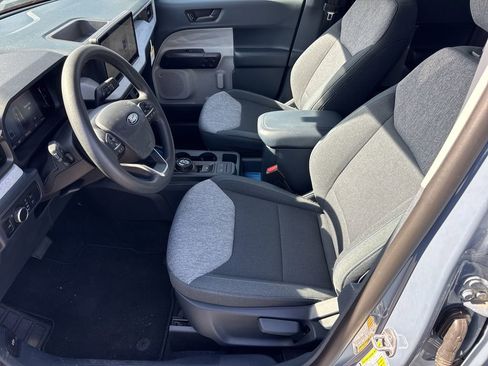 New 2025 Ford Maverick XLT w/ Equipment Group 302A image 9