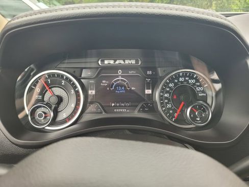 Used 2022 RAM 3500 Laramie AWD/4WD image 29