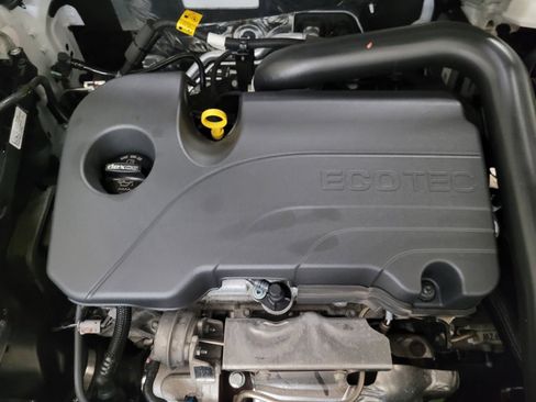 Used 2024 Chevrolet Equinox LS image 30