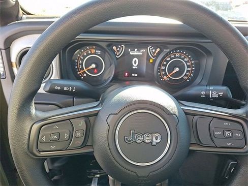 New 2026 Jeep Gladiator Sport image 14