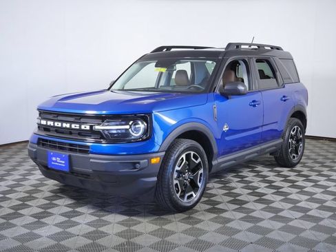 Certified 2024 Ford Bronco Sport Outer Banks w/ Tech Package AWD/4WD image 4