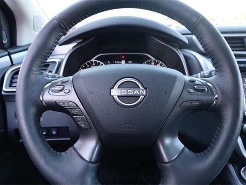 Used 2024 Nissan Murano SL image 12