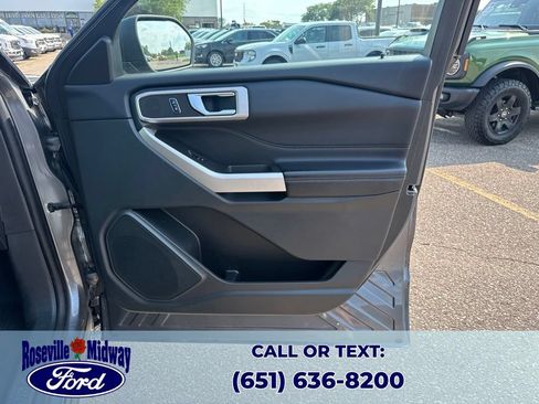 Used 2023 Ford Explorer XLT w/ Equipment Group 202A AWD/4WD image 36