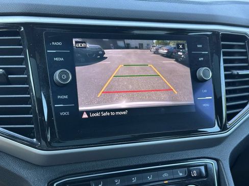 Used 2021 Volkswagen Atlas Cross Sport SEL AWD/4WD image 28
