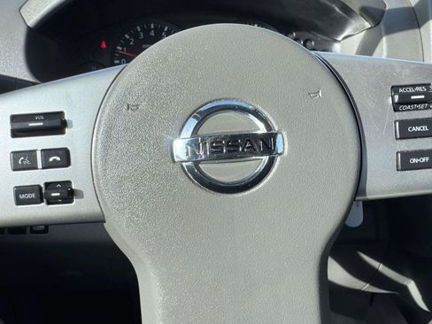 Used 2015 Nissan Frontier S RWD image 29
