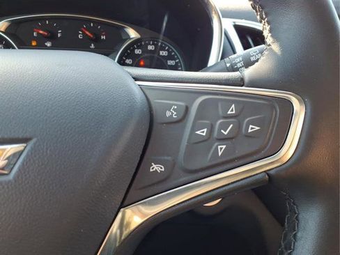 Certified 2024 Chevrolet Equinox LT image 17