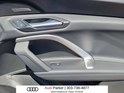 Used 2025 Audi Q5 Premium Plus w/ Premium Plus AWD/4WD image 13