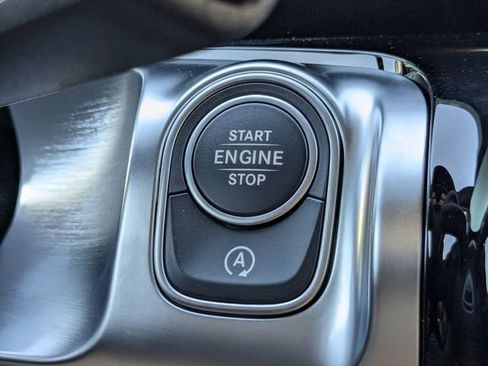 New 2026 Mercedes-Benz GLB 250 image 31