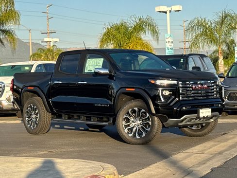 Used 2026 GMC Canyon Denali AWD/4WD image 2