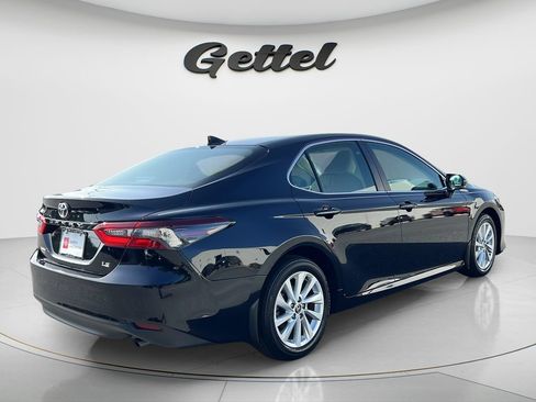 Used 2023 Toyota Camry LE w/ Convenience Package FWD image 5