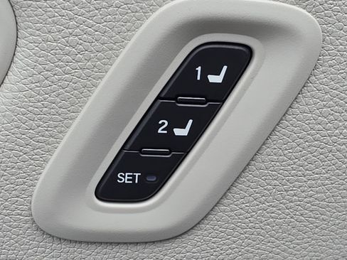 New 2026 Honda Pilot EX-L image 16