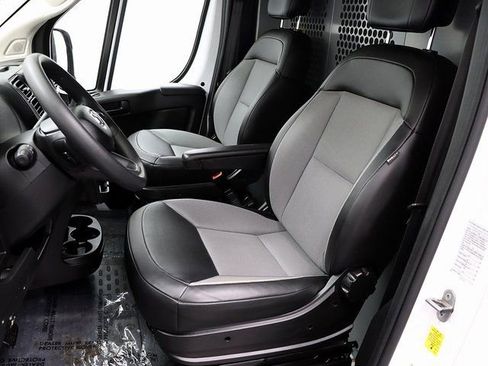 Used 2023 RAM ProMaster 2500 image 9