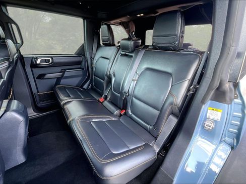 Certified 2024 Ford Bronco Badlands image 23