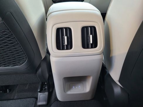 New 2026 Hyundai Tucson Limited image 16