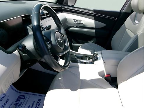 Used 2022 Hyundai Tucson SEL w/ Convenience + Premium Package FWD image 13
