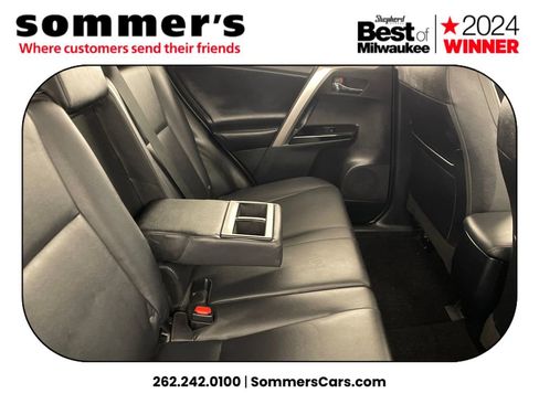 Used 2018 Toyota RAV4 Limited image 27